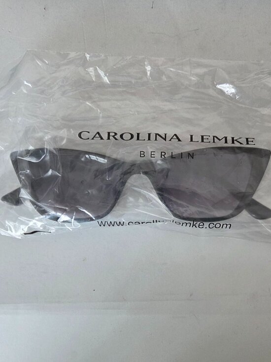 Carolina Lemke Berlin Womens Sunglasses CL3224-01 Cateye Retro 52-18-145 NEW NIB